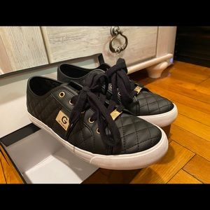 Black Guess Sneakers